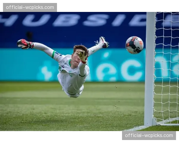 官方确认：圣埃蒂安中场组织者伤愈复出，有望改善球队进攻梳理