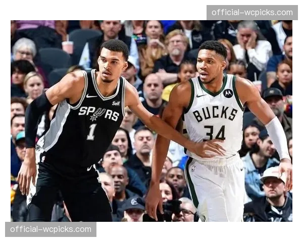 维克托·文班亚马连续三场送出5+封盖,护框数据领跑联盟 维克托·文班亚马连续三场送出5+封盖,护框数据领跑联盟