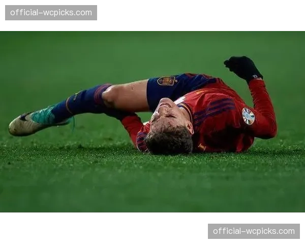 特写：重伤复出后首次打满全场，巴萨小将加维在场上怒吼鼓动队友